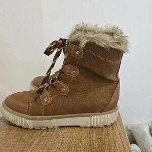 Journee Collection Women’s Boot Glacier Size 10